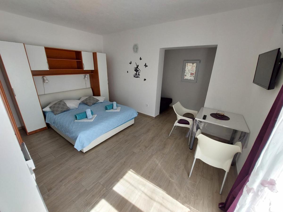 Apartments Matic Baška Voda Buitenkant foto