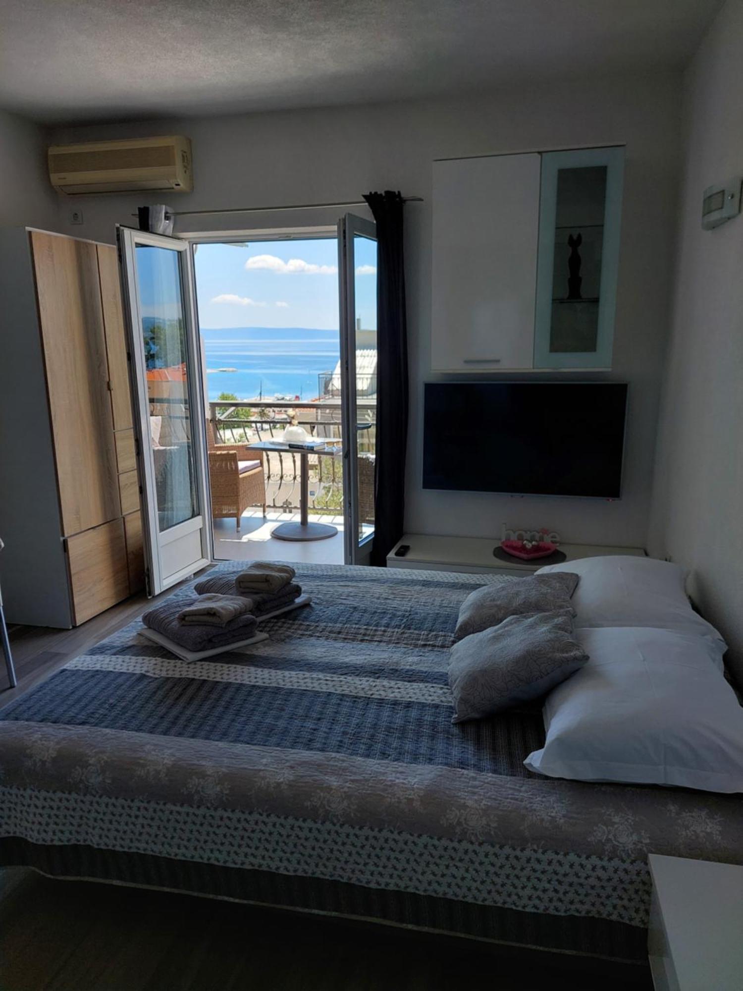 Apartments Matic Baška Voda Kamer foto