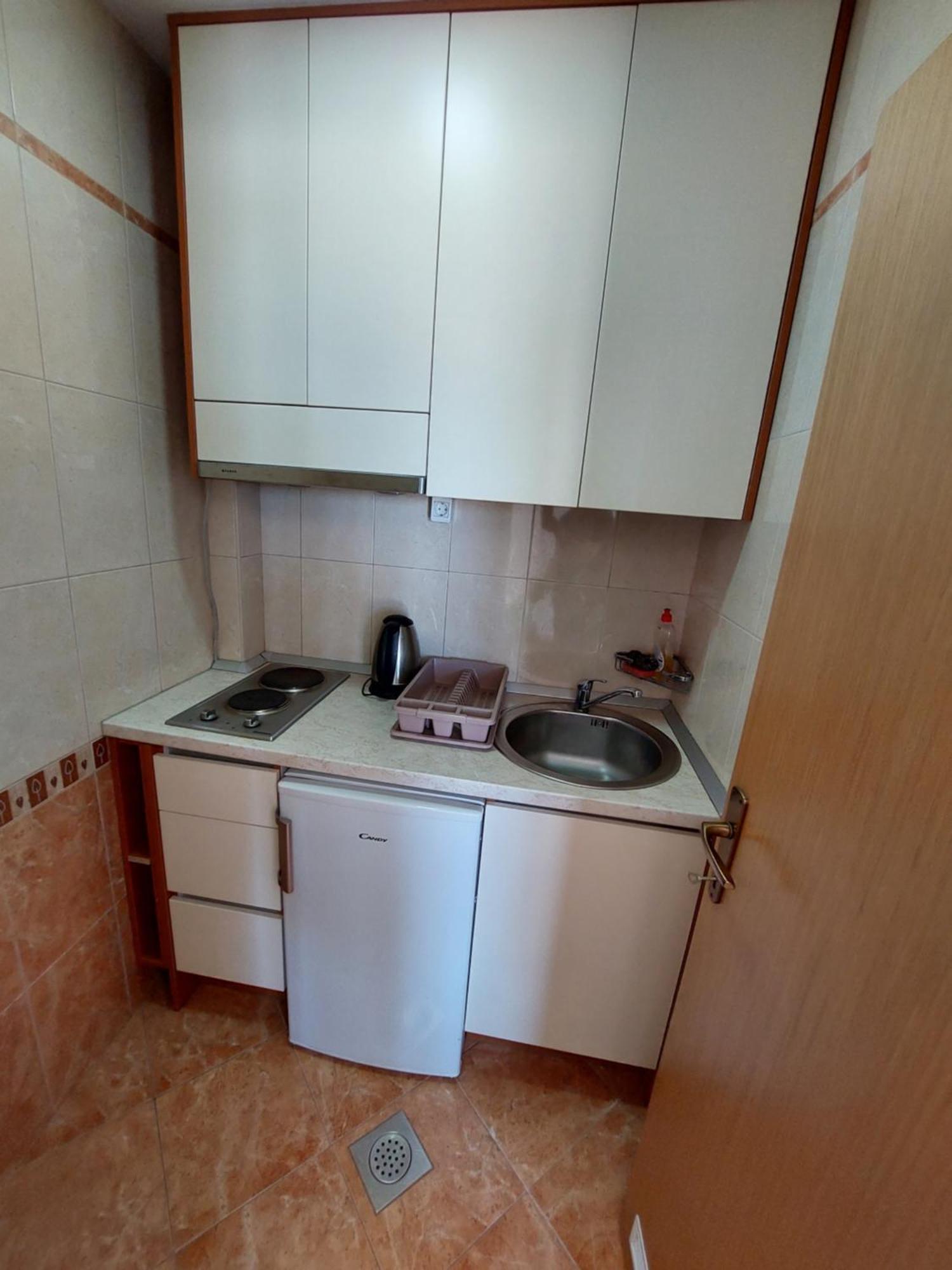 Apartments Matic Baška Voda Kamer foto