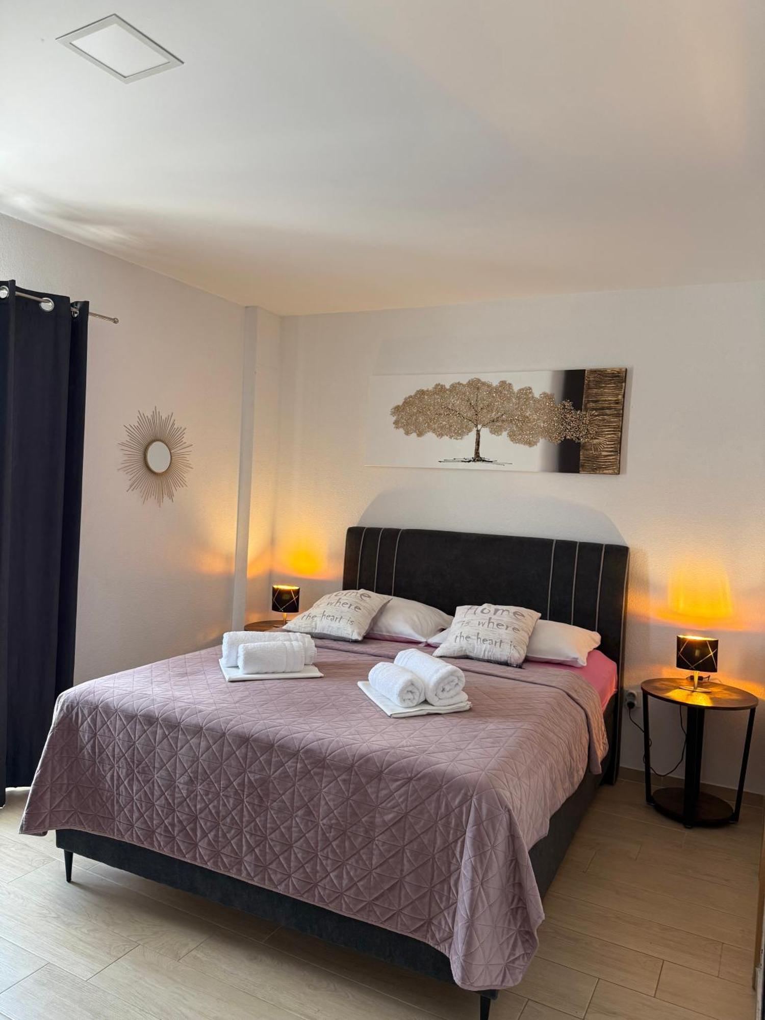Apartments Matic Baška Voda Kamer foto