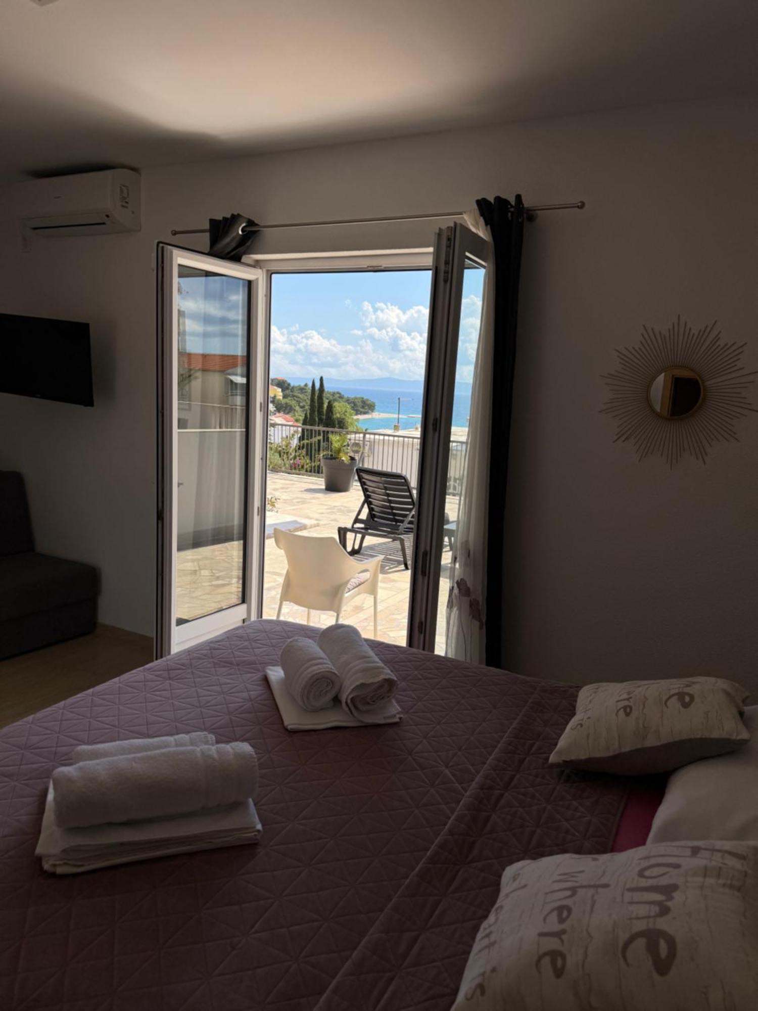 Apartments Matic Baška Voda Kamer foto