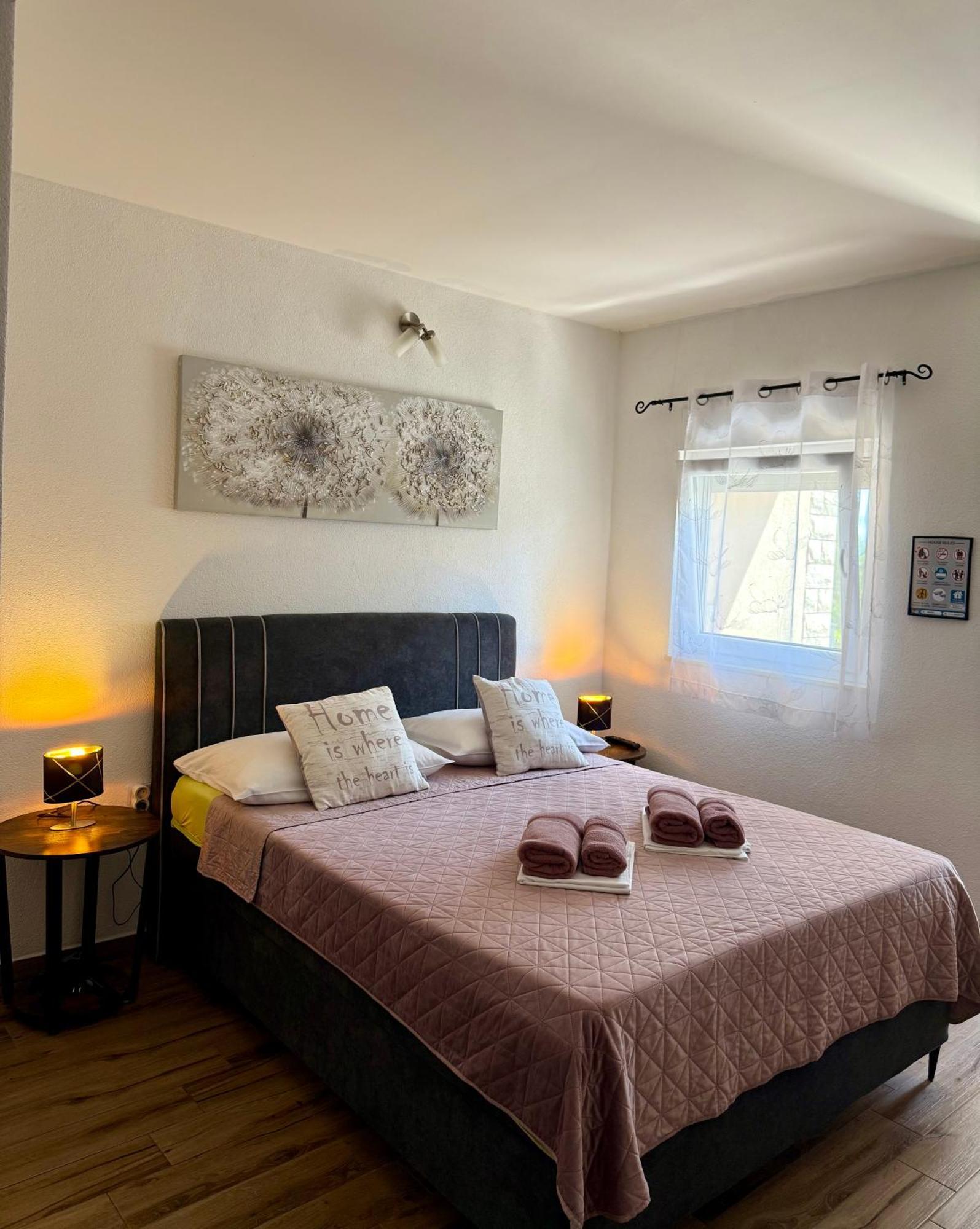 Apartments Matic Baška Voda Kamer foto